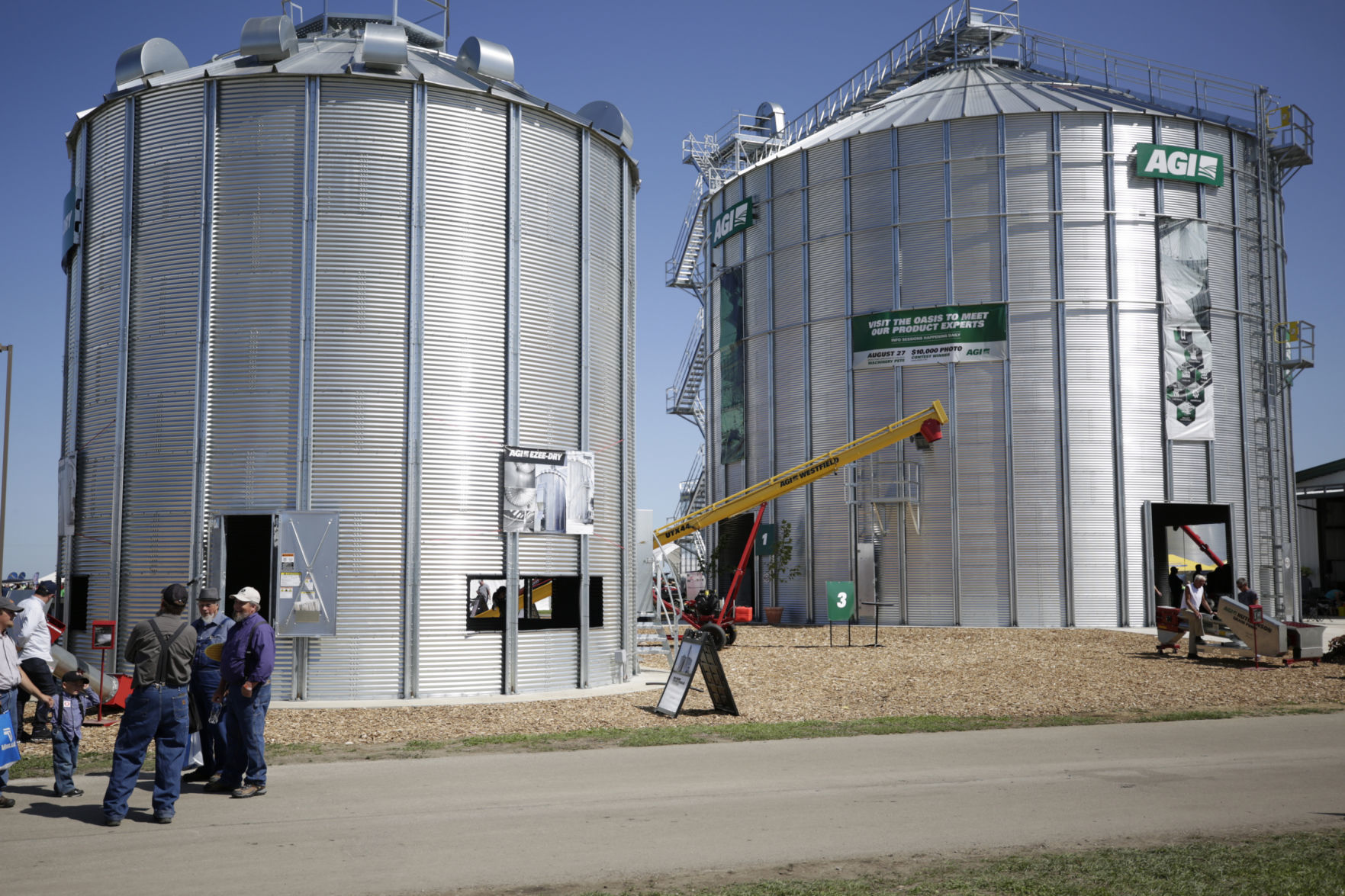 Day2_FarmProgress-15-82919.JPG